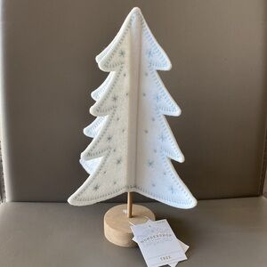 Target Wondershop embroidered tree new